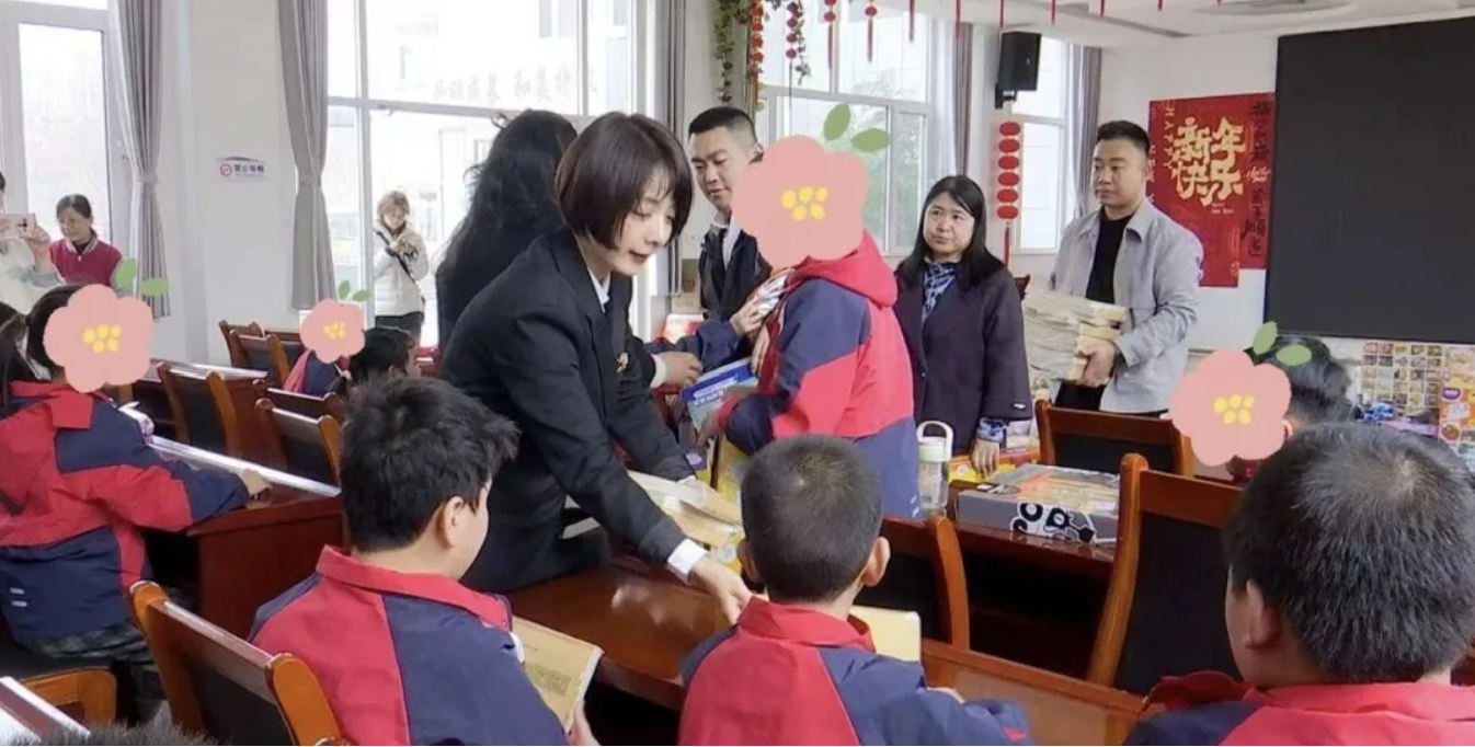 大爱无碍，温暖相伴